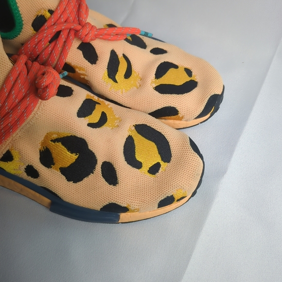 Adidas NMD human race BBC sz10 - Picture 16 of 16